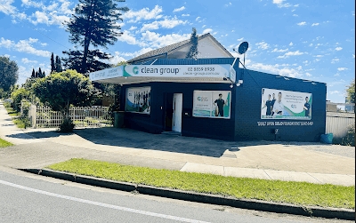 How can clients track the services performed by Clean Group?
